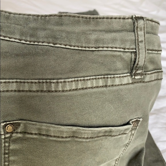 Club Monaco Sonica Denim Pant (Olive Colour) - Picture 15 of 15